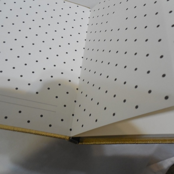 Gold and Beige Kate Spade Agenda - Picture 11 of 11